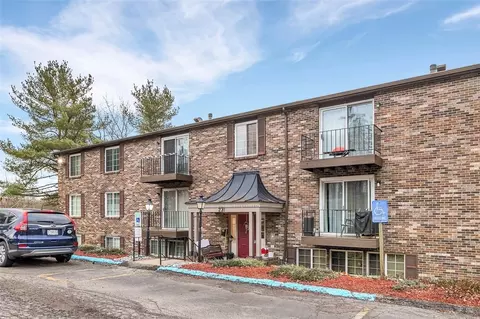 231 Coxcomb Hill Rd #1, New Kensington, PA 15068