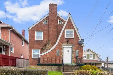 1706 Texas Ave, West Mifflin, PA 15122