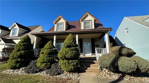 1151 Parkside Dr, Brackenridge, PA 15014