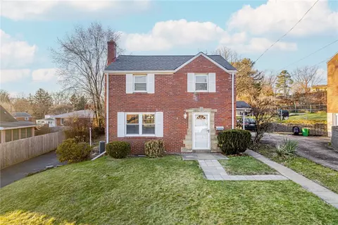 959 Rita Dr, Pittsburgh, PA 15221