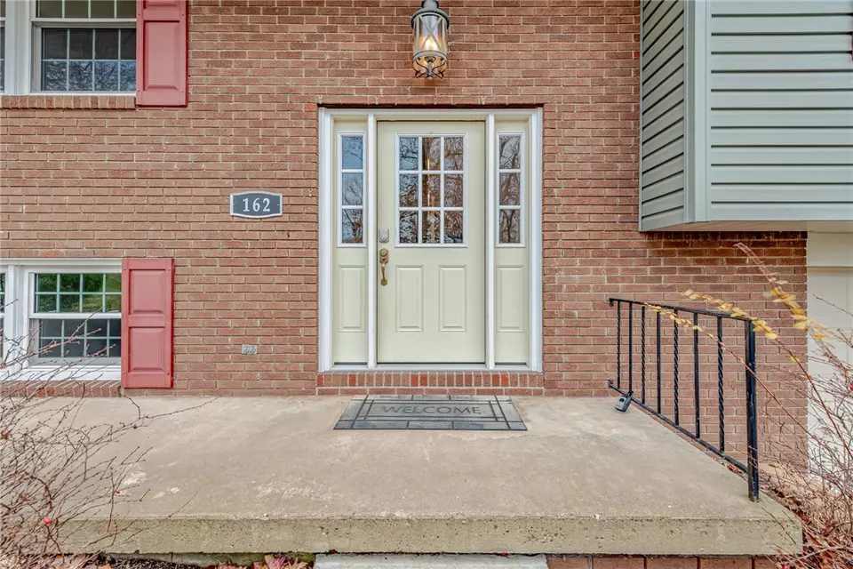 162 Hermitage Cir, Ligonier, PA 15658 38 Photos Movoto