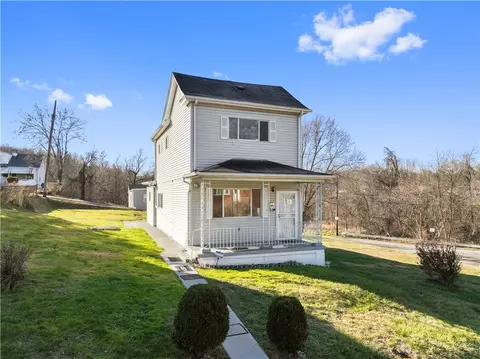 3104 West St, West Mifflin, PA 15122