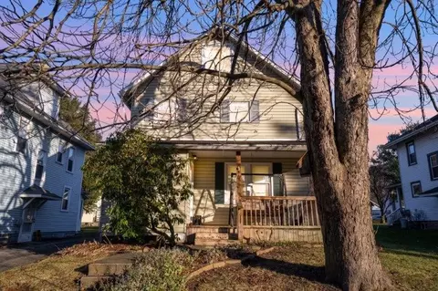 315 Normal Ave, Slippery Rock, PA 16057