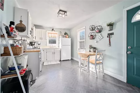 116 Wilhelm Dr, Monaca, PA 15061 photo 9