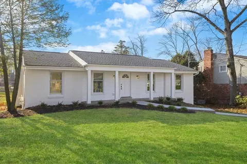 457 Inwood Rd, Pittsburgh, PA 15237