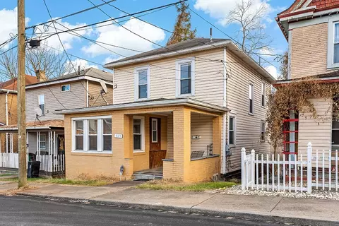 323 Cadwallader St, Brownsville, PA 15417