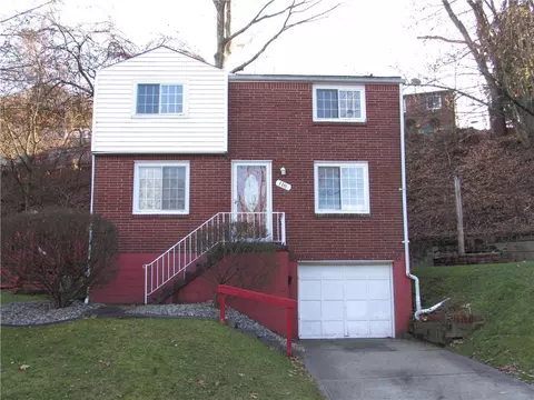 118 Jacob Dr, Pittsburgh, PA 15235