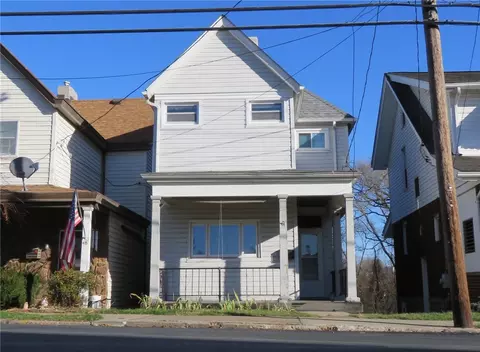 46 1st St, North Irwin, PA 15642