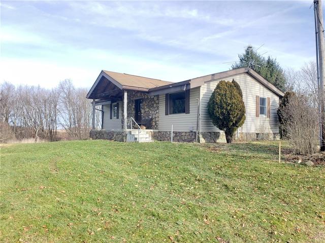 211 Mt Union Rd, Portersville, PA 16051