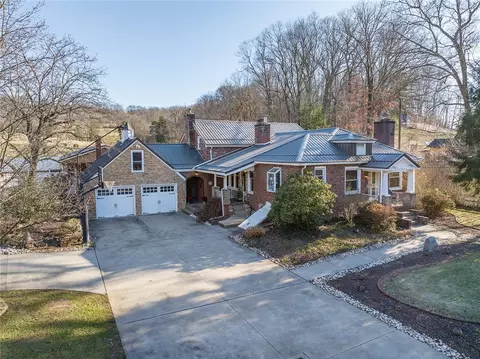 140 Cemetery Rd, Latrobe, PA 15650