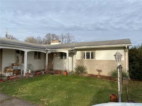 217 Lexington Dr, Mckeesport, PA 15135
