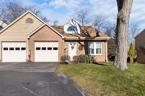 50 Hennig Dr, Pittsburgh, PA 15236