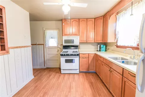1125 Eckert Rd, Monaca, PA 15061 photo 8