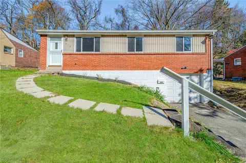428 Hochberg Rd, Monroeville, PA 15146