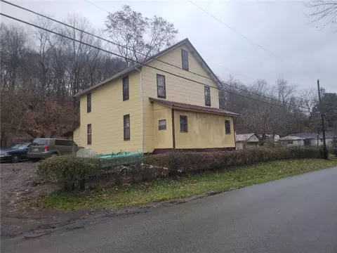 2191 Nilan Rd, Point Marion, PA 15474