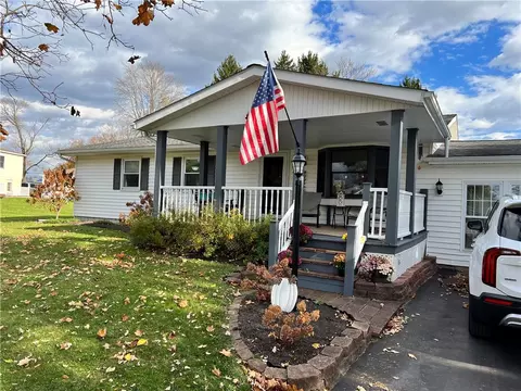 1601 Park Ln, Greenville, PA 16125