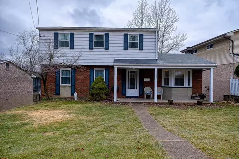 4100 Fleetwood Dr, West Mifflin, PA 15122