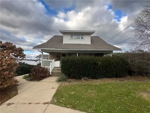 113 Cleveland St, Punxsutawney, PA 15767