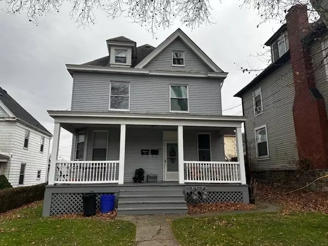  723 George St, Coraopolis, PA 15108 photo 1
