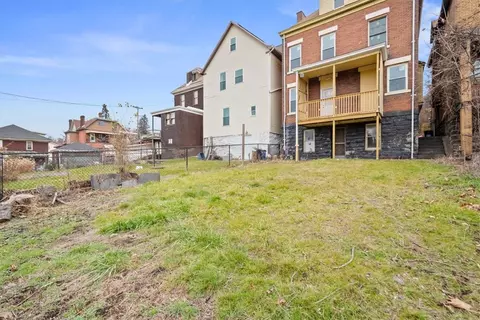 220 Mills Ave, Braddock, PA 15104 photo 40