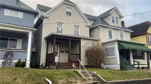 1226 Taylor Ave, New Kensington, PA 15068