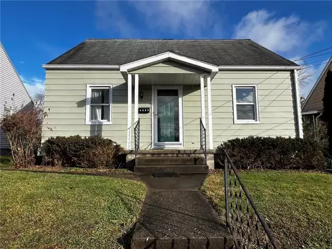 3514 College Ave, Beaver Falls, PA 15010