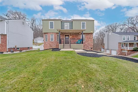 341 Burning Oaks Rd, North Huntingdon, PA 15642