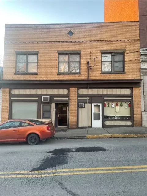 308-310 Pittsburgh St, Connellsville, PA 15425
