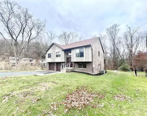 15 Brookdale Dr, Greensburg, PA 15601