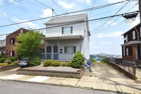2715 Cobden St, Pittsburgh, PA 15203