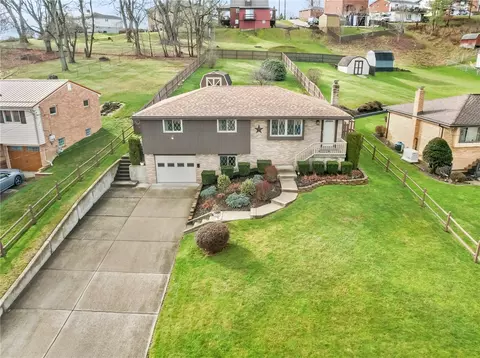 150 Sunset Dr, Washington, PA 15301
