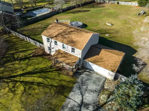 429 Markle Rd, Apollo, PA 15613 photo 2