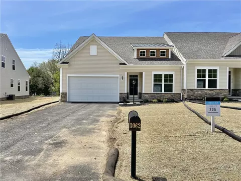 3062 Audrey Dr, Greensburg, PA 15601