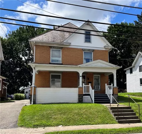 113 S Mercer St, Greenville, PA 16125