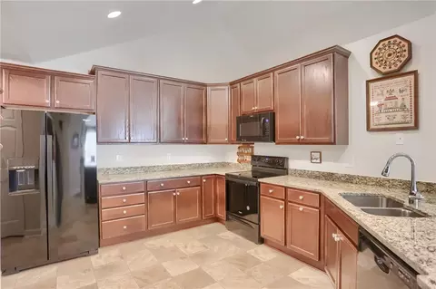 6061 Heatherfield Ct, Harmony, PA 16037 photo 35