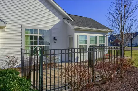 6061 Heatherfield Ct, Harmony, PA 16037 photo 42