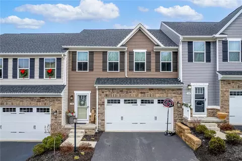 138 Black Oak Ln, Mcdonald, PA 15057