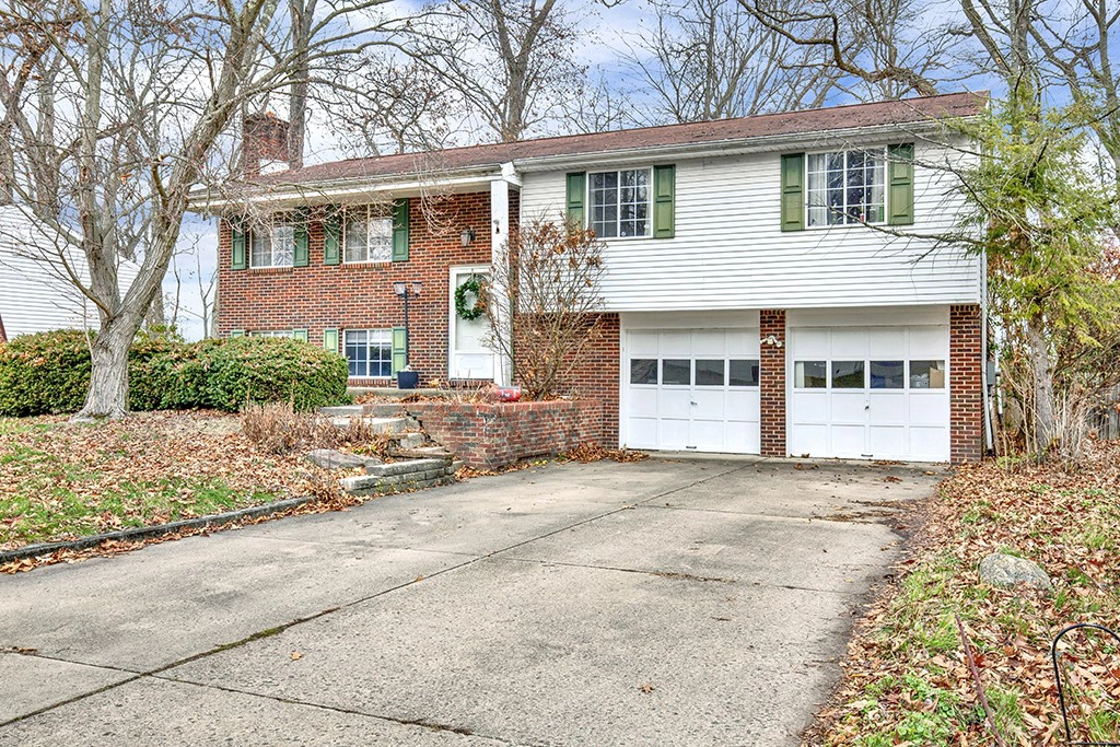 105 Valleyview Dr  