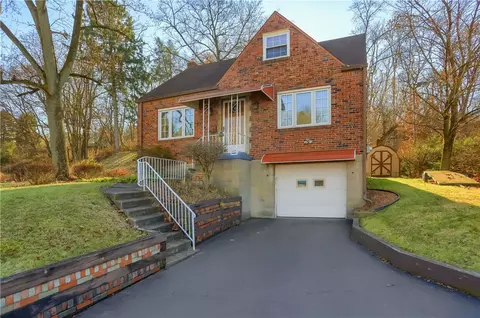 141 Poplar St, Crafton, PA 15205
