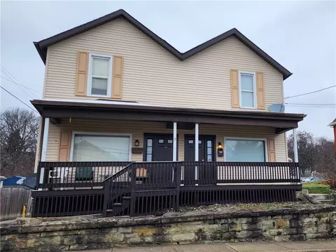 915 915 12 Scott Ave, Jeannette, PA 15644