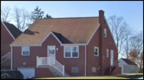 408 Gill Hall Rd, Jefferson Hills, PA 15025