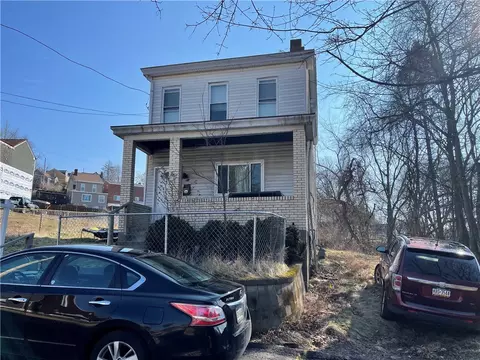 109 Overhill St, Pittsburgh, PA 15210