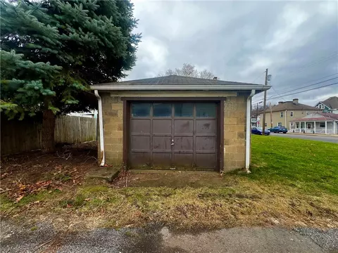 1105 Washington Ave, Monaca, PA 15061 photo 28