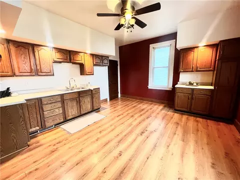 1105 Washington Ave, Monaca, PA 15061 photo 4