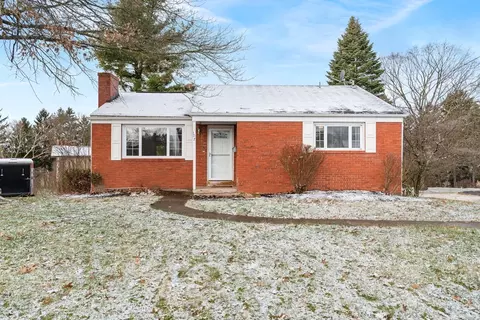 107 Wedgewood Dr, Pittsburgh, PA 15229