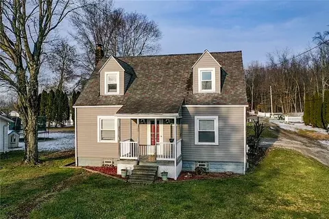 1847 Powers Ave, Sharpsville, PA 16150