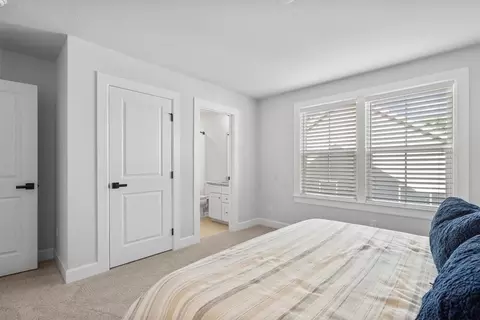345 Crest Ln, Mars, PA 16046 photo 32
