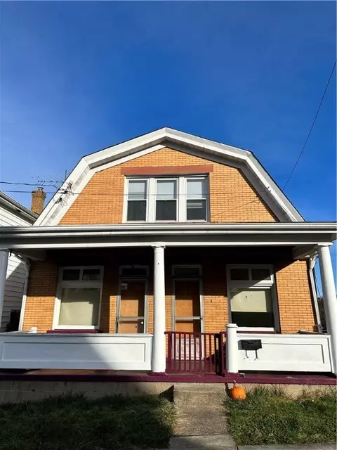 523 Center Ave, North Charleroi, PA 15022