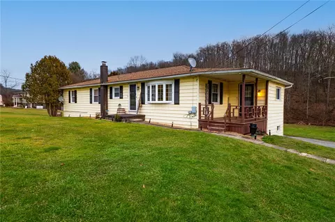 282 Washington Ave, Dayton, PA 16222