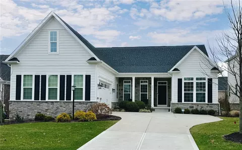 2007 Cherry Rd, Gibsonia, PA 15044
